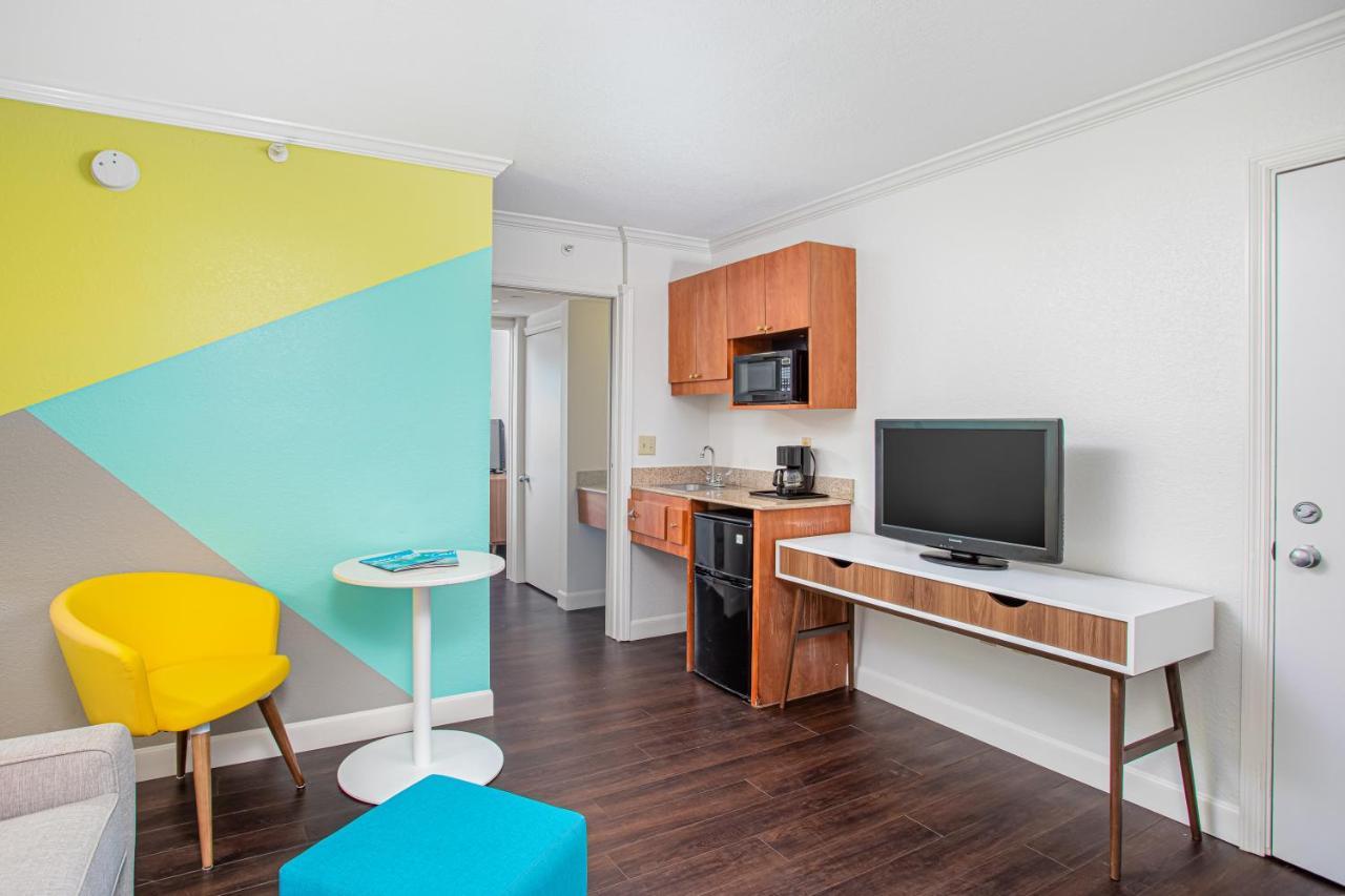 Beachside Hotel And Suites Cocoa Beach Eksteriør bilde